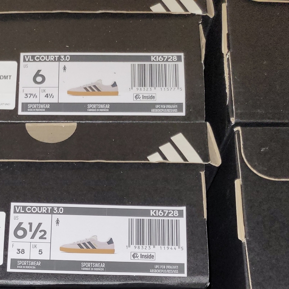 Adidas VL Court 3.0 Womens Shoes Cream White Core Black Gold Metallic NIB Casual - Picture 11 of 13